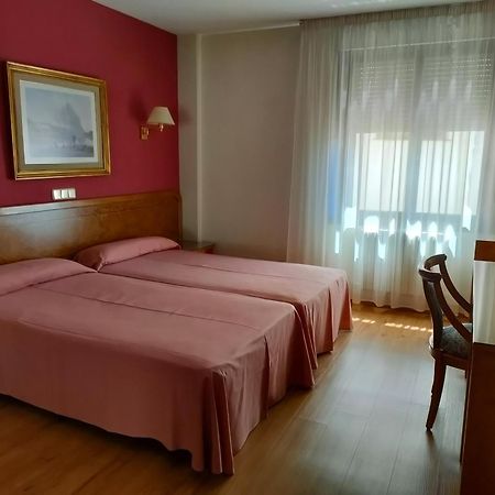 唐卡梅洛酒店 Ávila 外观 照片